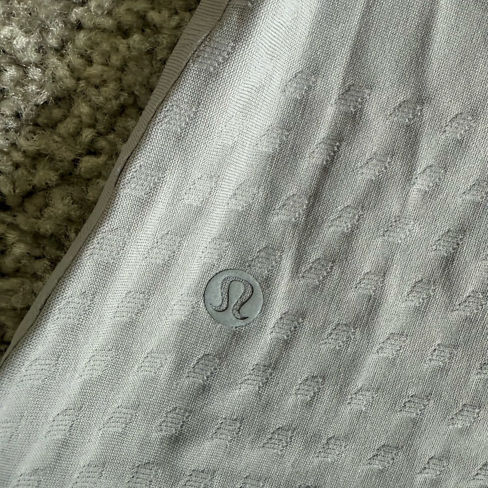 Lululemon Men’s Compression Long Sleeve Shirt Grey Size XS - Picture 6 of 7